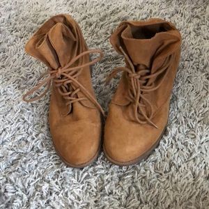 Tan slouchy boots